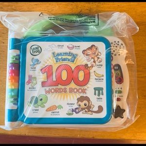 NIB & SEALED, LeapFrog Learning Words 100 Words Bilingual Book, & 2 AA batteries